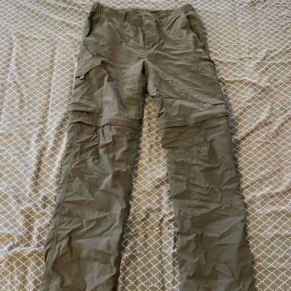 Columbia Convertible Cargo pants 10/10 condition - Picture 1 of 3
